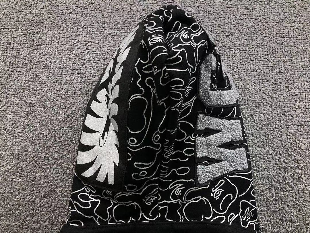 Bape 168 BAPE HOODIE 52070713158 (Im 170Cm 60Kg I Wear Size M In The Phot) - Image 27