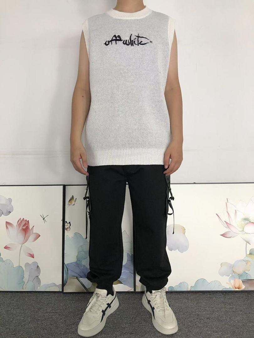 Off-White 115 OFF-WHITE VEST SWEATER 11082510140 (Im 170Cm 60Kg I Wear Size M In The Phot) - Image 3