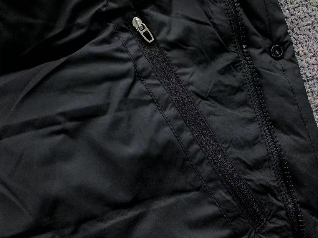 On Running 358 LULULEMON DOWN JACKETS VEST 4111172377 (Im 170Cm 60Kg I Wear Size M In The Phot) - Image 22