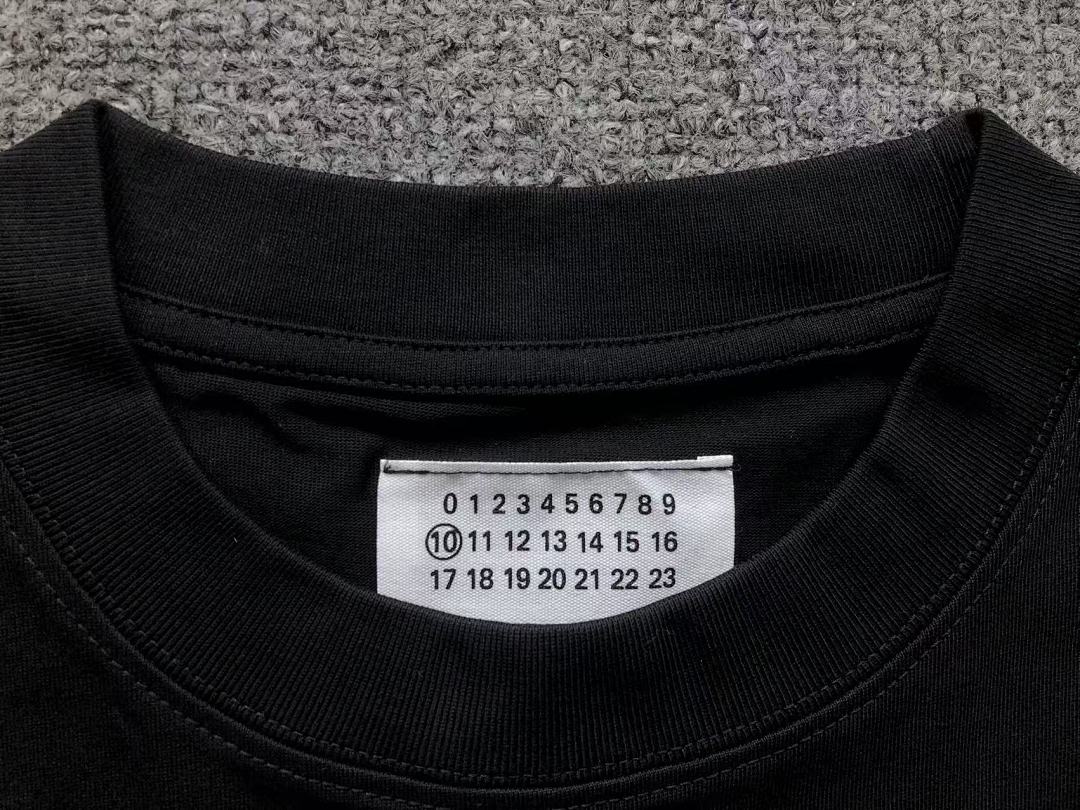 On Running 85 MAISON MARGIELA T-SHIRT 5231239162 (Im 170Cm 60Kg I Wear Size XL In The Phot) - Image 12