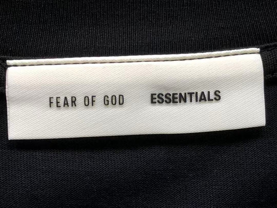 Fear of God 98 FOG T-SHIRT 22040419125 (Im 170Cm 60Kg I Wear Size M In The Phot) - Image 20