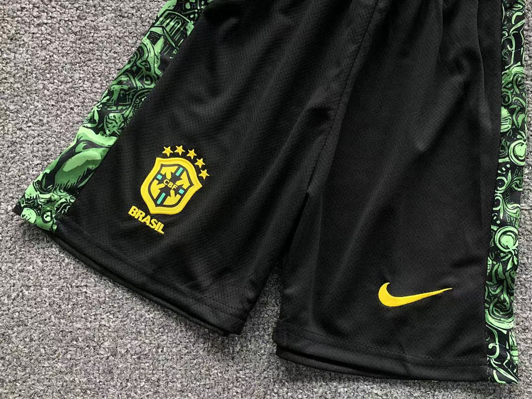 Chanel 75 FOOTBALL T-SHIRT SHORTS - Image 25
