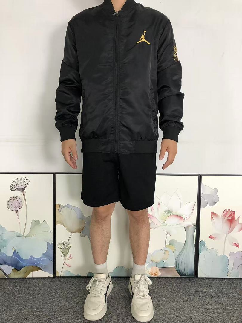 Air Jordan 195 A⭐R J⭐R⭐AN JACKET 22041426001 (Im 170Cm 60Kg I Wear Size M In The Phot) - Image 3