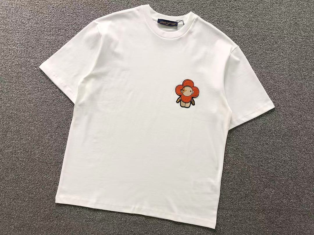 Louis Vuitton 135 L⭐ T-SHIRT 22051505125 (Im 170Cm 60Kg I Wear Size S In The Phot) - Image 10