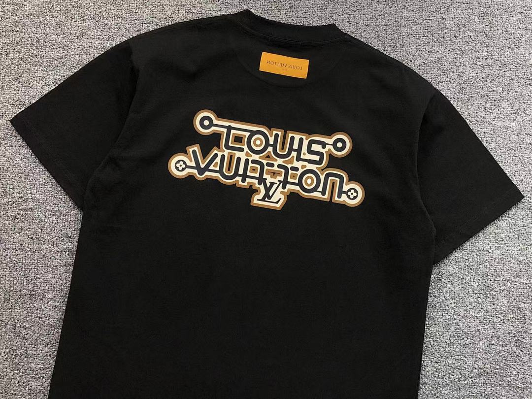 Louis Vuitton 108 L⭐T-SHIRT 41081903133 (Im 170Cm 60Kg I Wear Size XL In The Phot) - Image 11