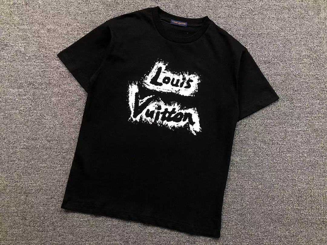Louis Vuitton 108 L⭐ T-SHIRT 41062621126 (Im 170Cm 60Kg I Wear Size XS In The Phot) - Image 11