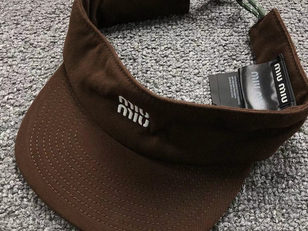 Miu Miu 75 M⭐U - Image 12