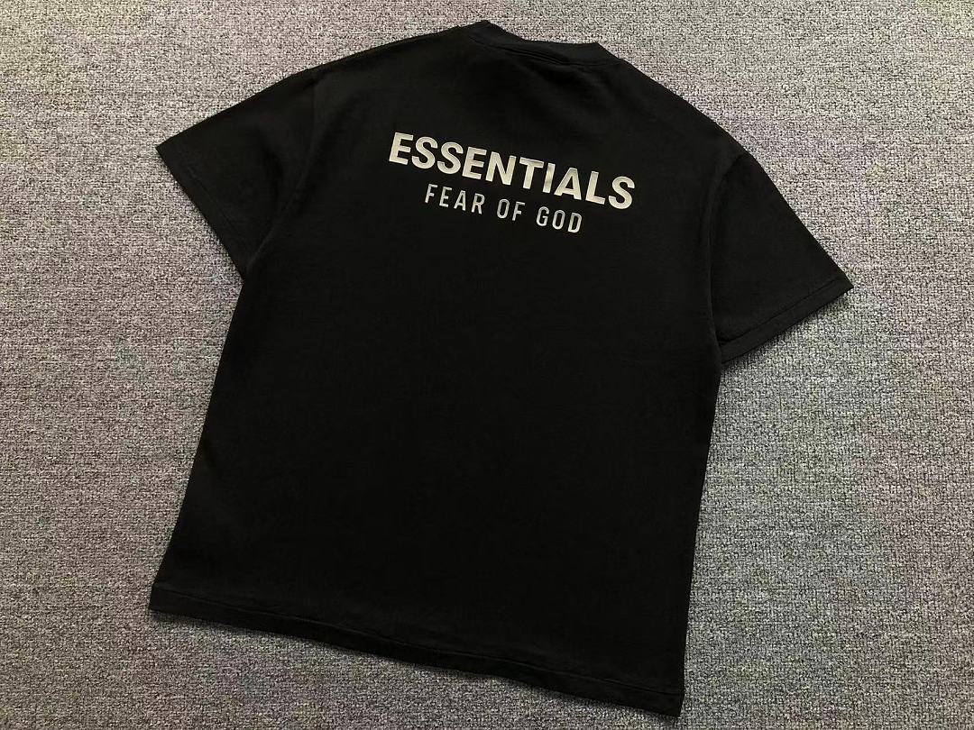 Fear of God 85 FOG T-SHIRT 12630951 (Im 170Cm 60Kg I Wear Size M In The Phot) - Image 10