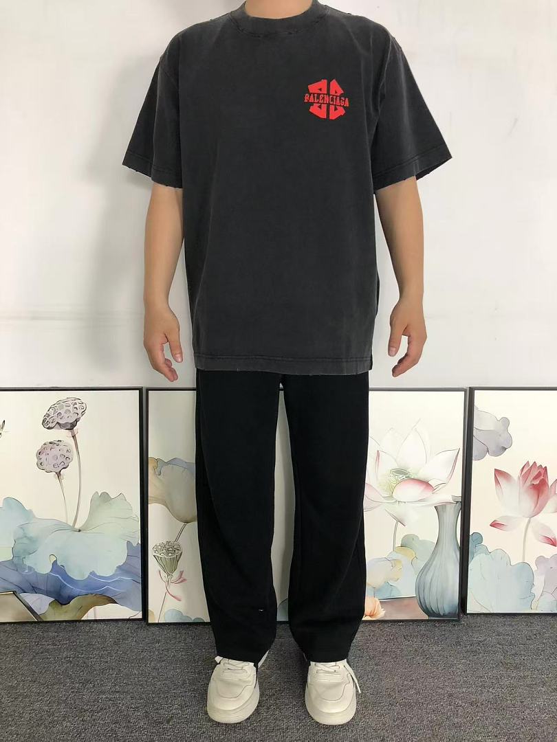 Balenciaga 128 B⭐L⭐⭐⭐IA⭐A T-SHIRT 3204181221 (Im 170Cm 60Kg I Wear Size L In The Phot) - Image 3