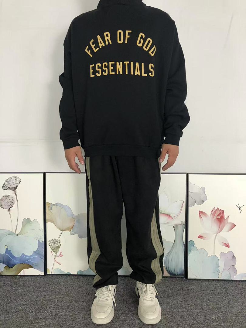 Fear of God 168 FOG HOODIE 41101701135 (Im 170Cm 60Kg I Wear Size XS In The Phot) - Image 3