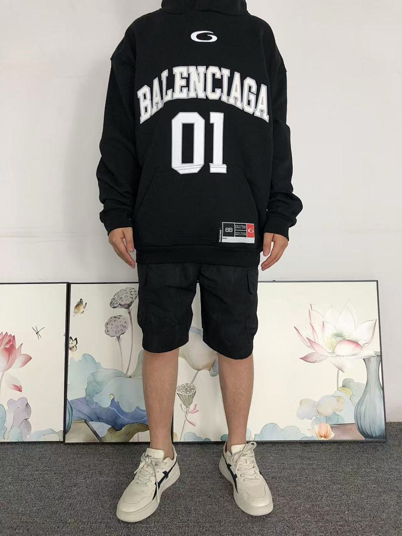 Balenciaga 258 B⭐L⭐⭐⭐IA⭐A HOODIE 3108291321 (Im 170Cm 60Kg I Wear Size M In The Phot) - Image 3
