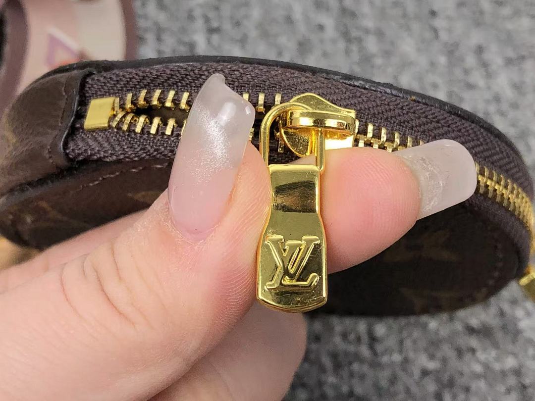 Louis Vuitton 438 L⭐ BAG 412231624 (Long 24CM* Wide 10CM* High 15CM) - Image 16