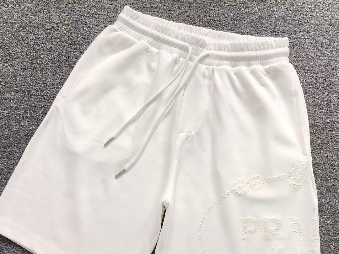 Prada SHORTS P⭐A⭐A T-SHIRT - Image 31