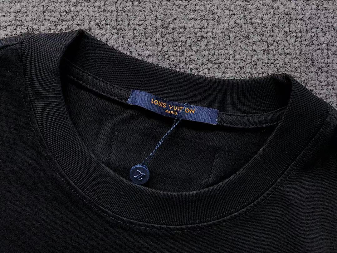 Louis Vuitton 115 L⭐ T-SHIRT 1106132960 (Im 170Cm 60Kg I Wear Size S In The Phot) - Image 20