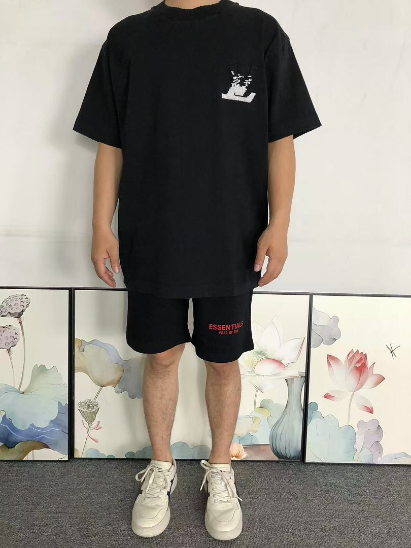 Louis Vuitton 158 L⭐ T-SHIRT 5252001147 (Im 170Cm 60Kg I Wear Size L In The Phot) - Image 3