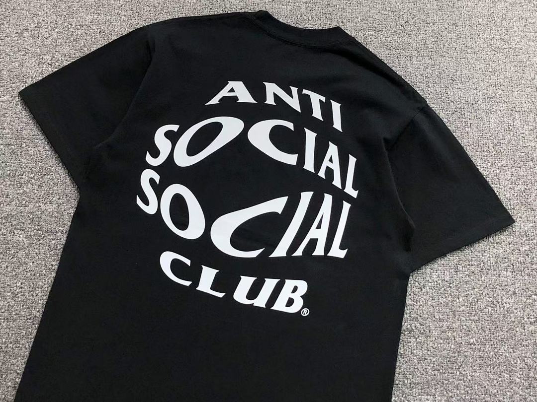 Christian Louboutin 85 ANTI SOCIAL CLUB T-SHIRT - Image 5