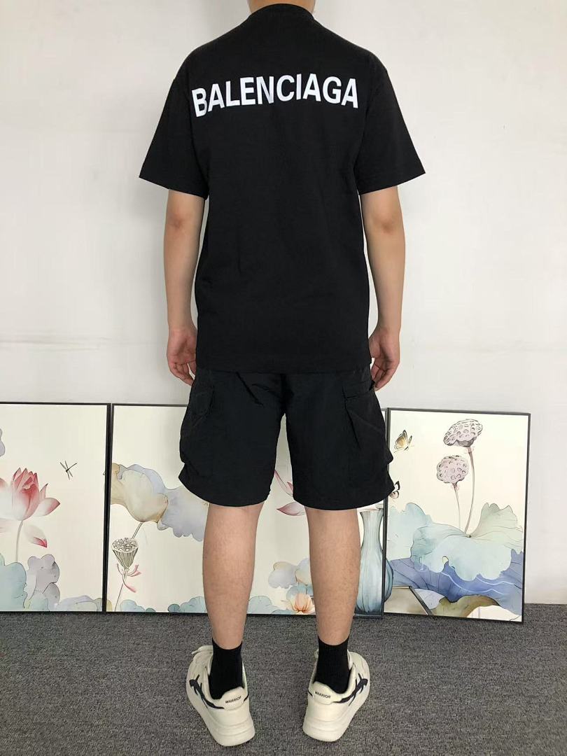 Balenciaga 118 B⭐L⭐⭐⭐IA⭐A T-SHIRT 41072504133 (Im 170Cm 60Kg I Wear Size S In The Phot) - Image 4