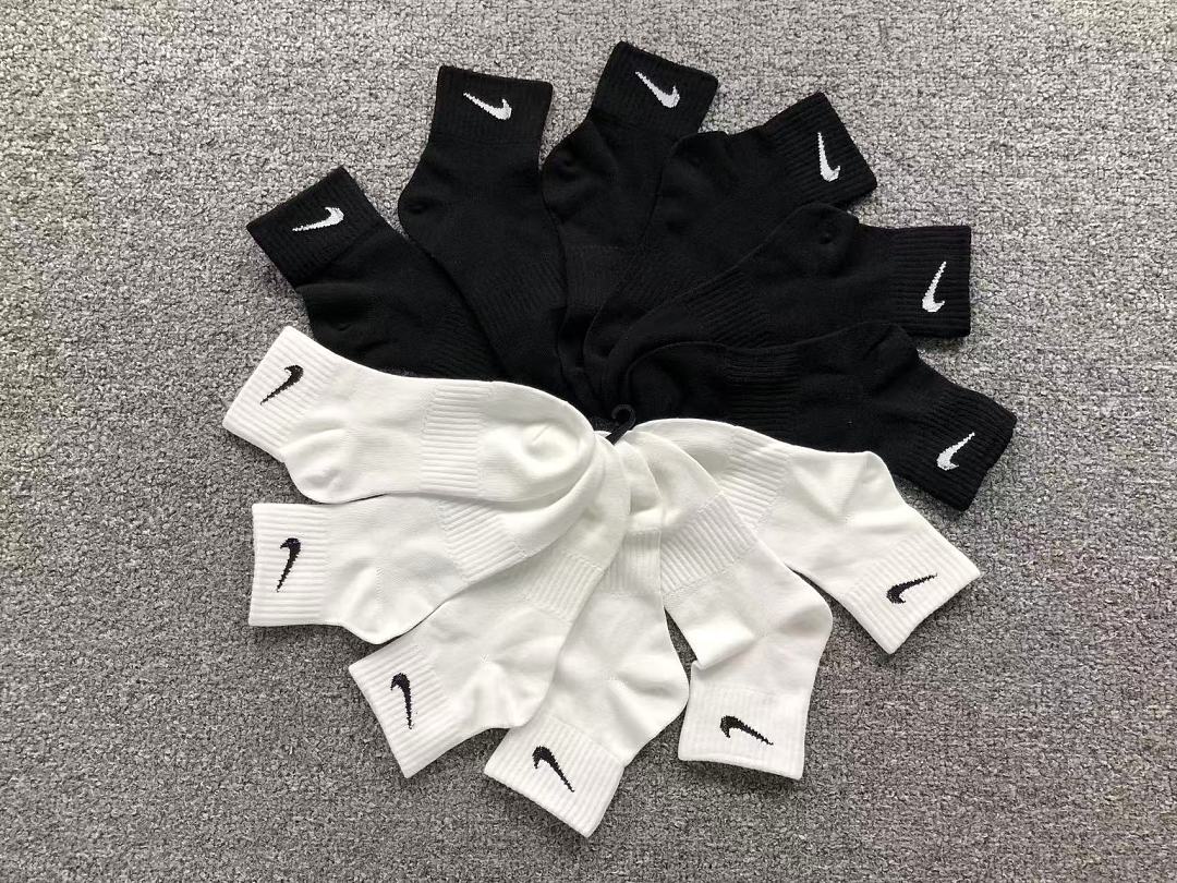 Nike 68 N⭐K⭐ - Image 2