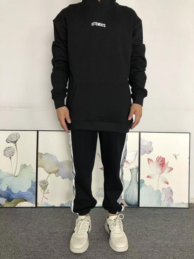 Vetements 158 VETEMENTS HOODIE 41091522145 (Im 170Cm 60Kg I Wear Size S In The Phot) - Image 3
