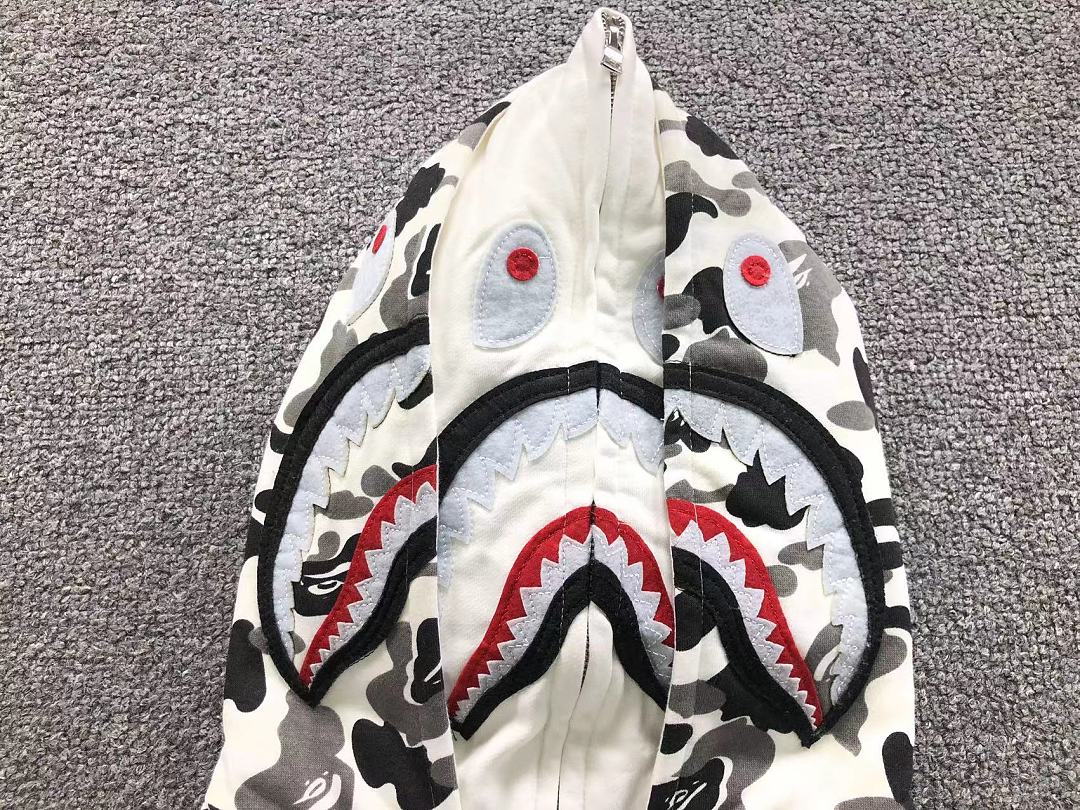 Bape 175 BAPE HOODIE 52070715158 (Im 170Cm 60Kg I Wear Size M In The Phot) - Image 14