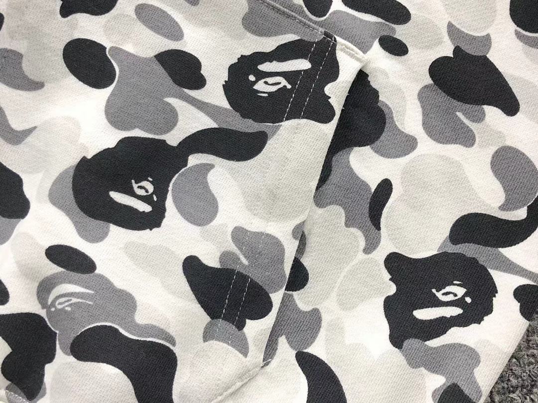 Bape 298 BAPE HOODIE 312200211 (Im 170Cm 57Kg I Wear sizeM In The Phot) - Image 24