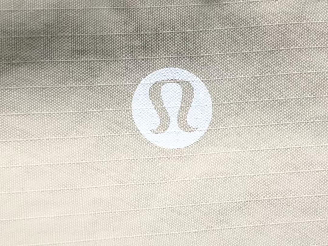 On Running 218 LULULEMON BAG 3205080523 (Long 19CM* Wide 8CM* High 32CM) - Image 7