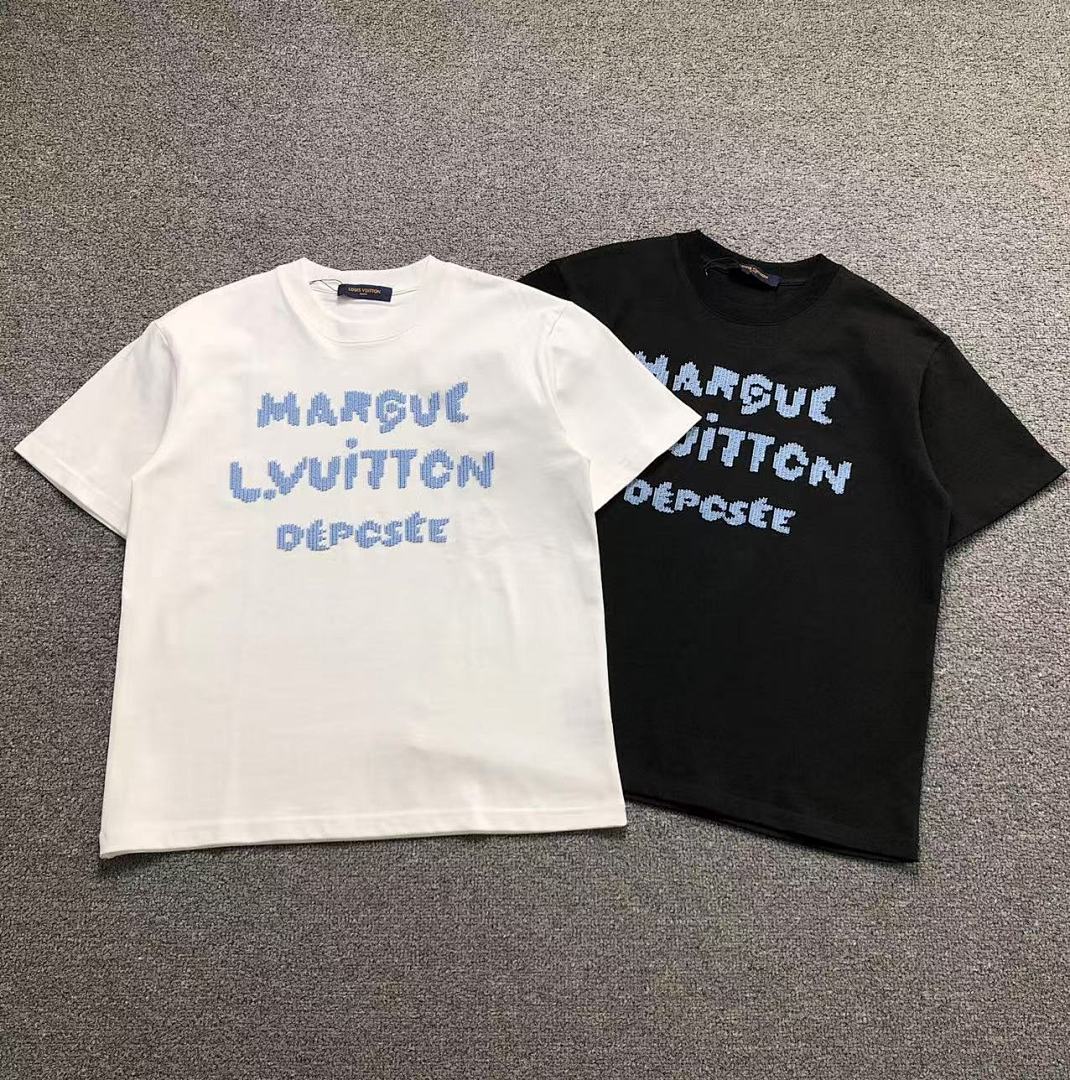 Louis Vuitton 138 L⭐ T-SHIRT 412011421 (Im 170Cm 60Kg I Wear Size S In The Phot)