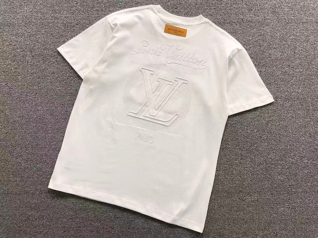Louis Vuitton 118 L⭐ T-SHIRT 124705104 (Im 170Cm 60Kg I Wear Size S In The Phot) - Image 8