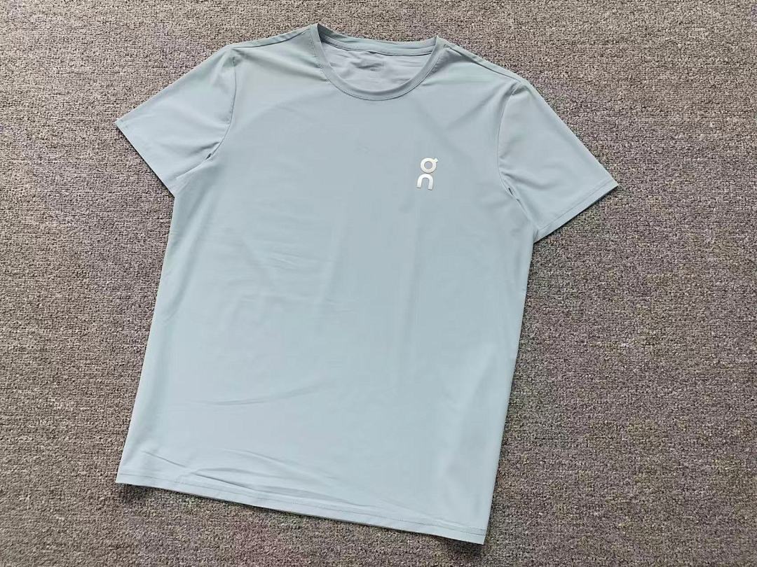 On Running 78 ON T-SHIRT 3201151703 (Im 170Cm 60Kg I Wear Size XL In The Phot) - Image 9