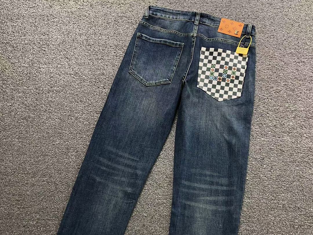 Louis Vuitton 235 L⭐ - Image 7
