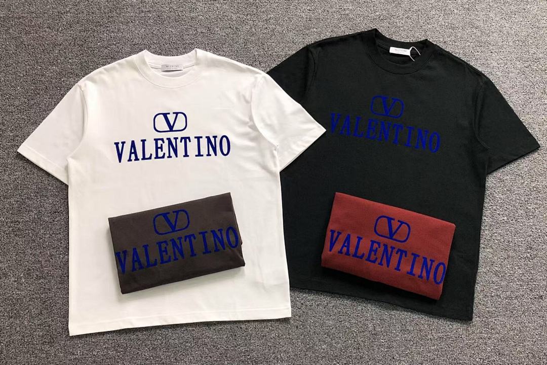 Valentino 115 VALENTINO T-SHIRT 503131721 (Im 170Cm 55Kg I Wear Size M In The Phot) - Image 5