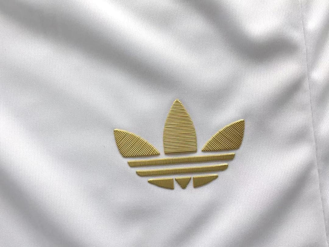 Chanel 68 FOOTBALL T-SHIRT SHORTS - Image 27