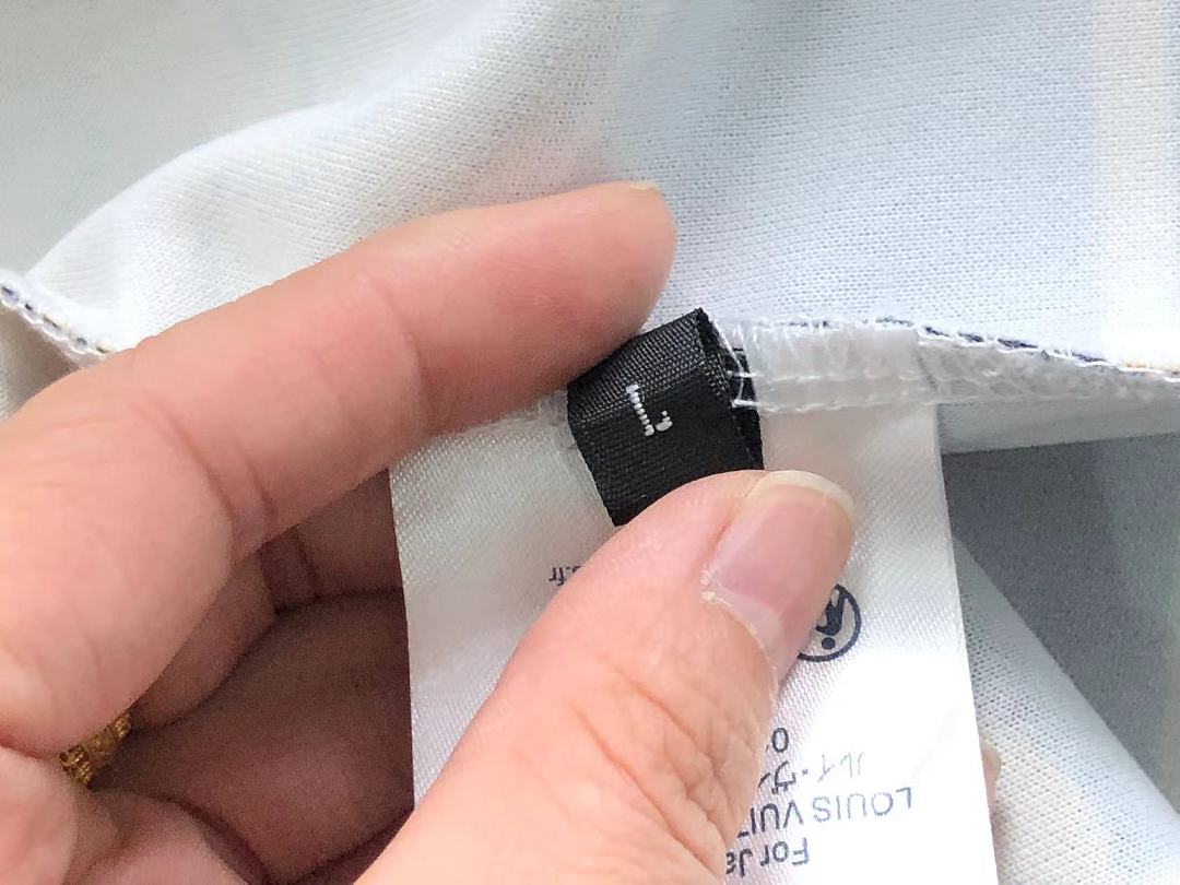 Louis Vuitton SHORTS175 L⭐ T-SHIRT SHORTS 22050510125 (Im 170Cm 60Kg I Wear Size L In The Phot) - Image 19