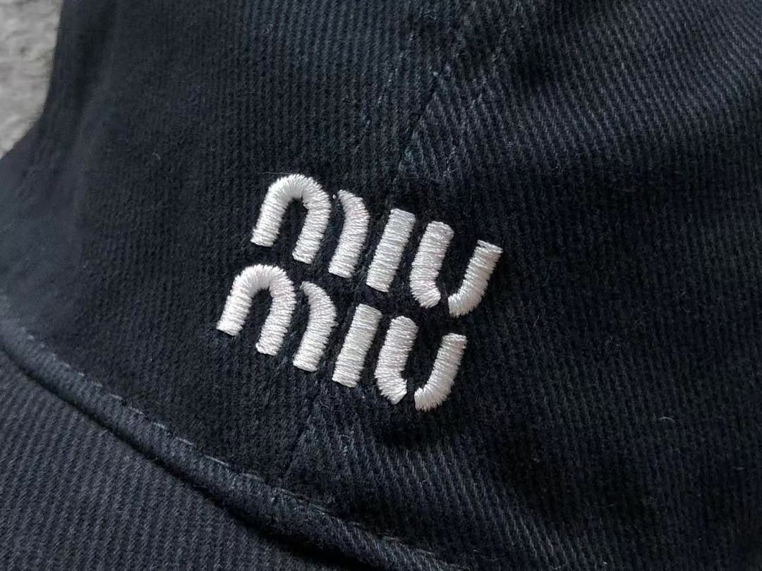 Miu Miu 75 M⭐U - Image 10