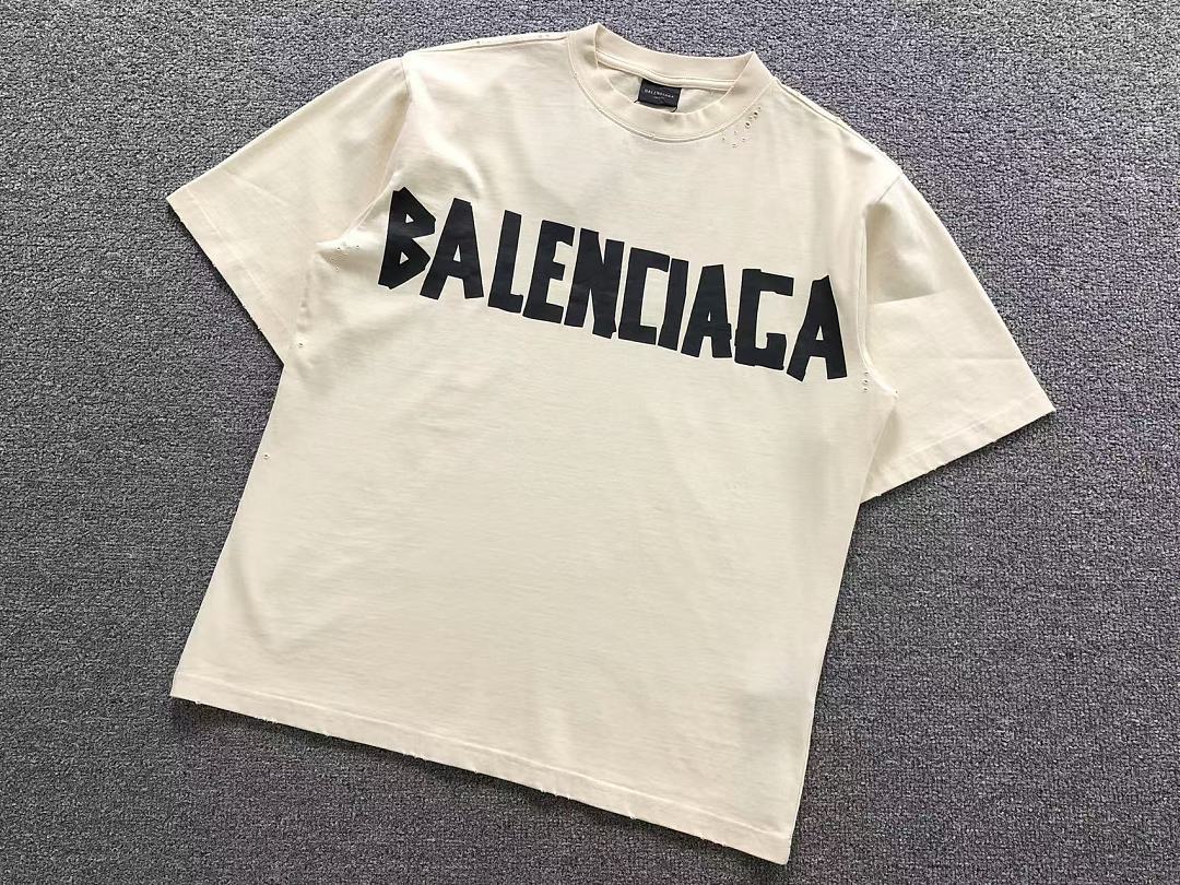 Balenciaga 135 B⭐L⭐⭐⭐IA⭐A T-SHIRT 42042601163 (Im 170Cm 60Kg I Wear Size XS In The Phot) - Image 7