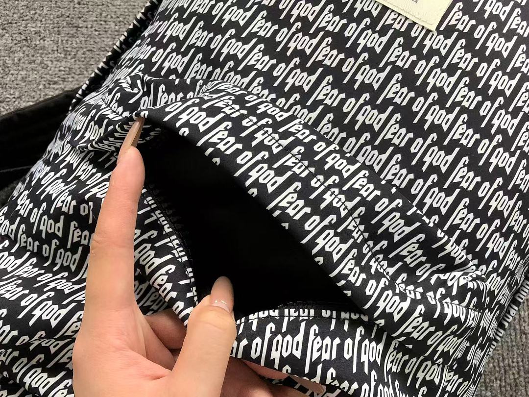 Fear of God 128 FOG BAG 22051401172 (Long 32CM* Wide 16CM* High 40CM) - Image 8