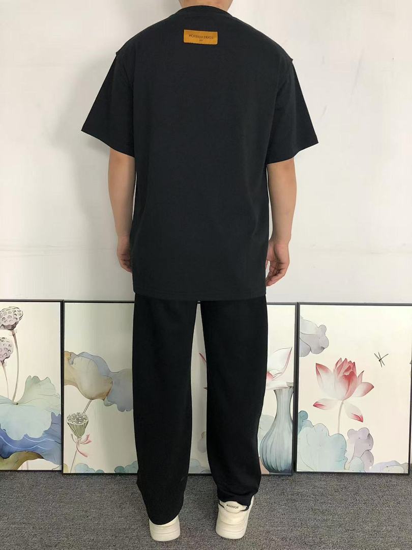 Louis Vuitton 118 L⭐ T-SHIRT 3203281521 (Im 170Cm 60Kg I Wear Size S In The Phot) - Image 5