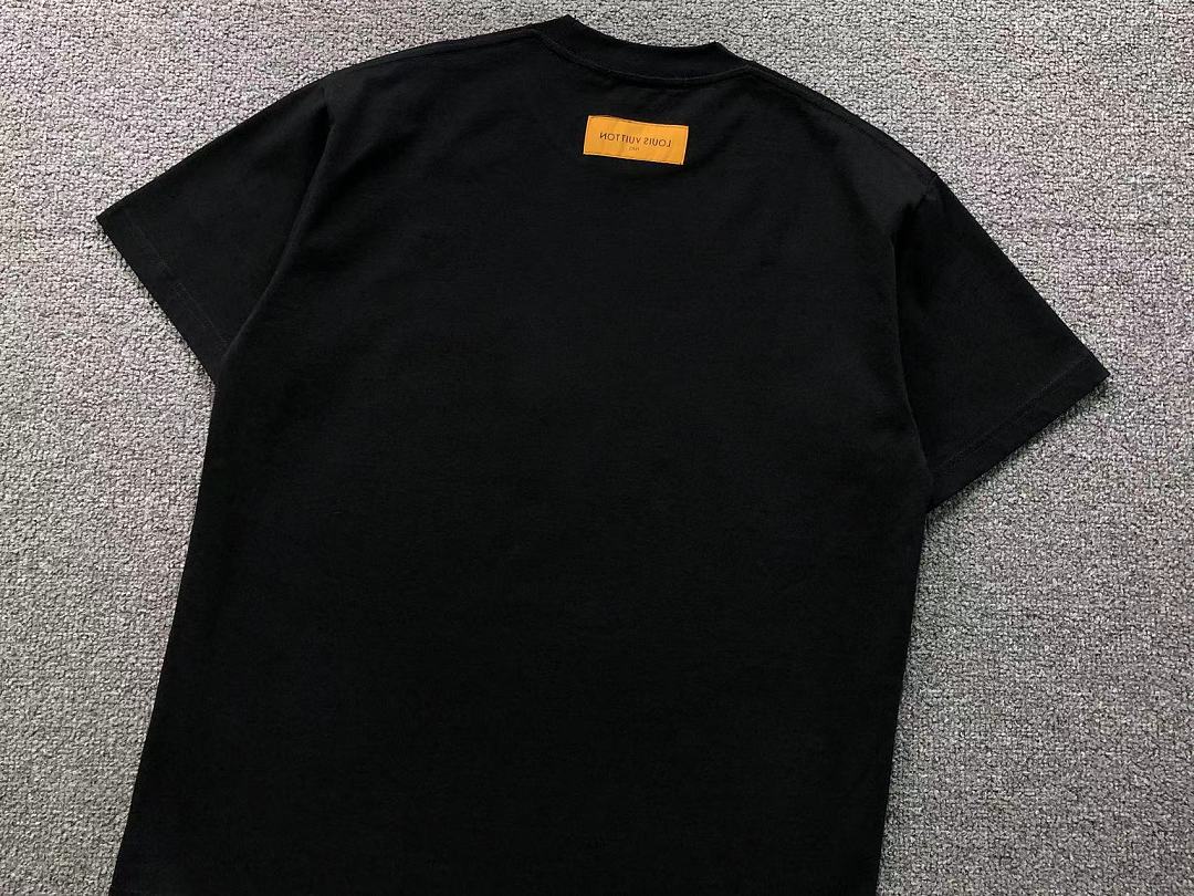 Louis Vuitton 125 L⭐ T-SHIRT 126270160 (Im 170Cm 60Kg I Wear Size XL In The Phot) - Image 14