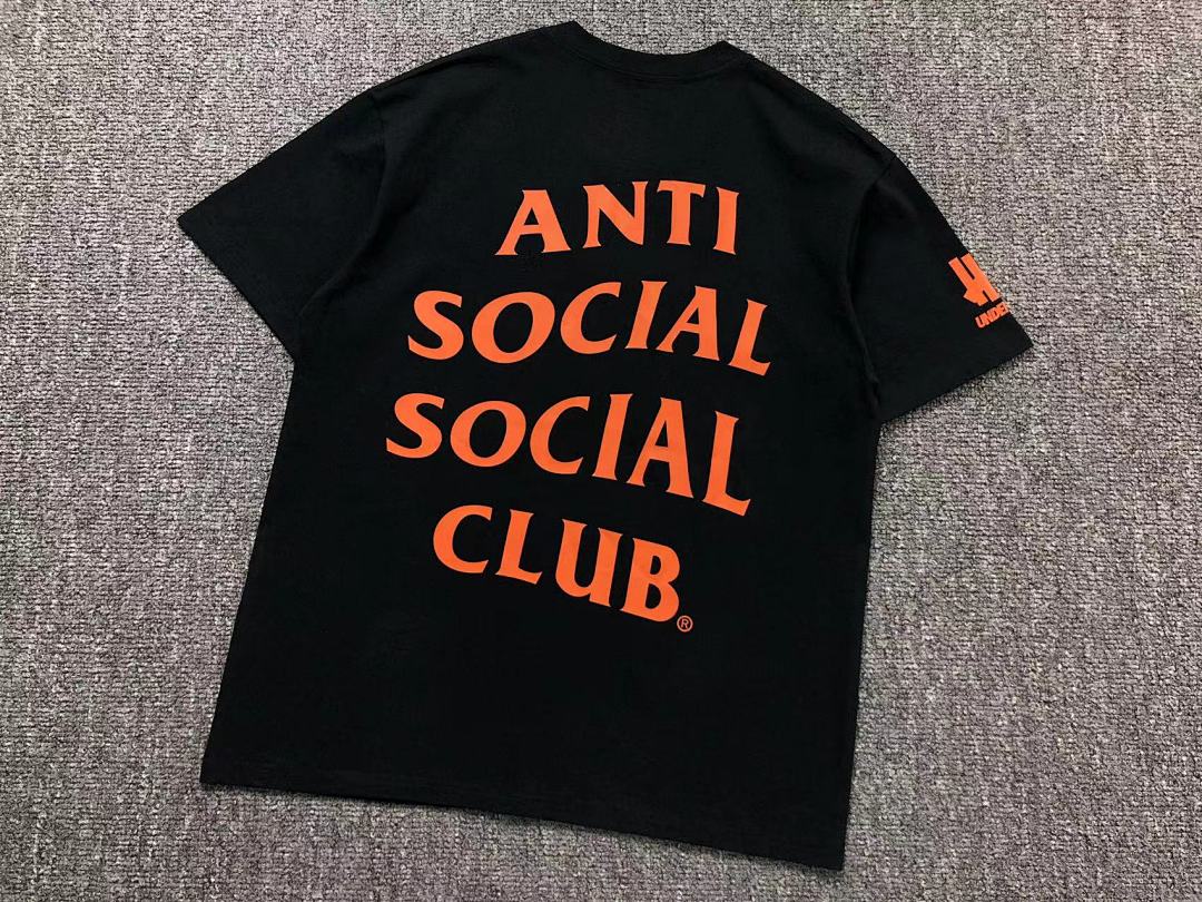Christian Louboutin 85 ANTI SOCIAL CLUB X UNDEFEATED T-SHIRT - Image 6