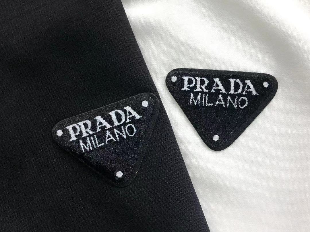 Prada 218 P⭐A⭐A T-SHIRT SHORTS 5260213147 (Im 170Cm 60Kg I Wear Size M In The Phot) - Image 13
