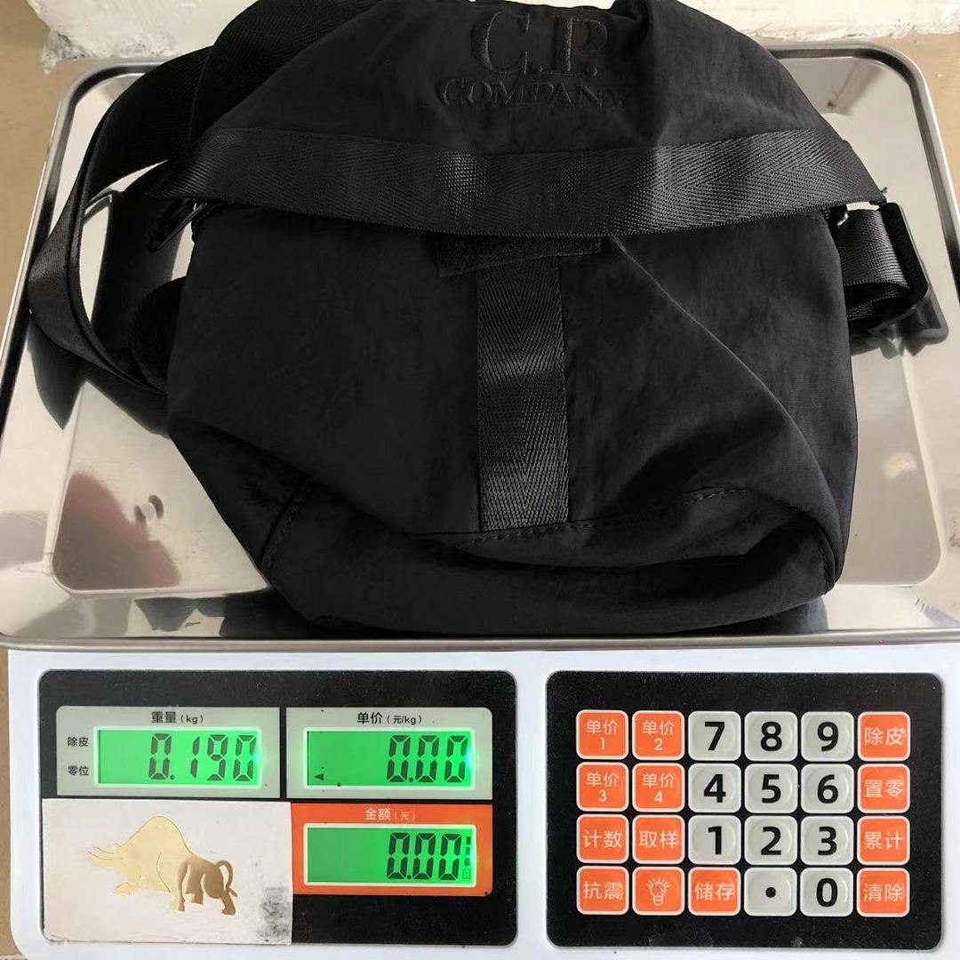 C.P. Company 135 CP BAG 3103161429 (Long 23CM* Wide 8CM*20CM) - Image 31