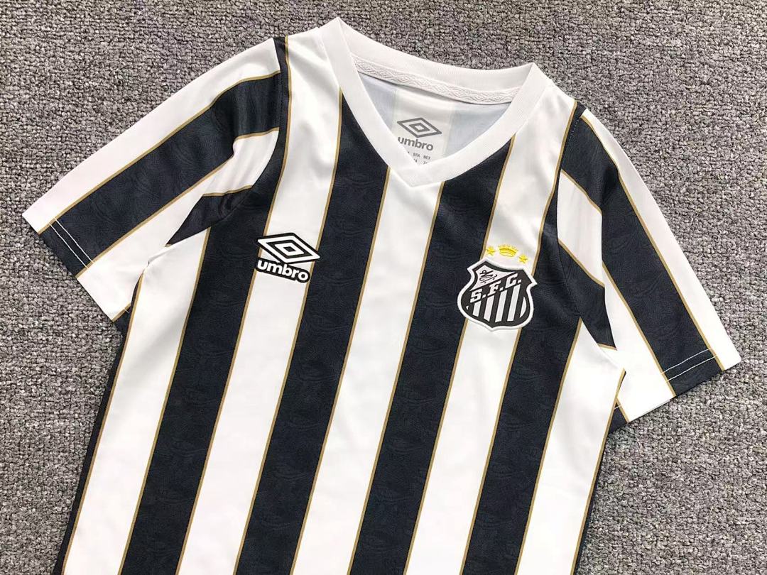 Chanel 68 FOOTBALL T-SHIRT SHORTS - Image 8