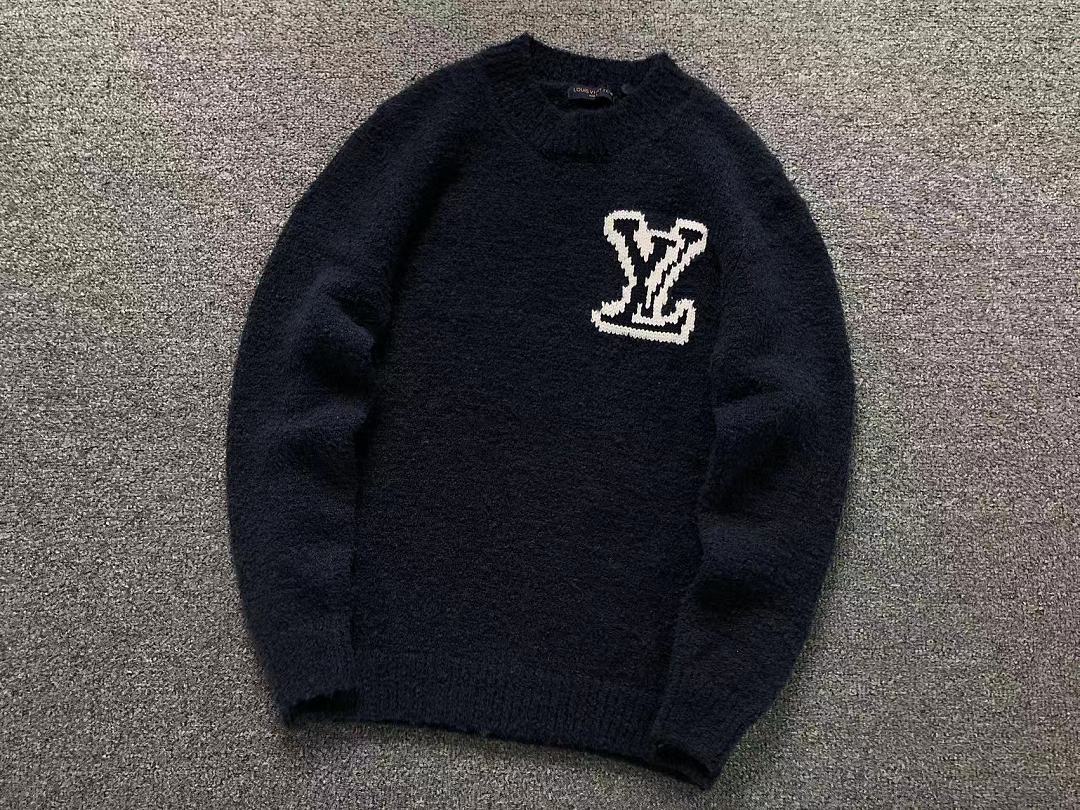 Louis Vuitton 208 L⭐ SWEATER 128290560 (Im 170Cm 60Kg I Wear Size S In The Phot) - Image 9