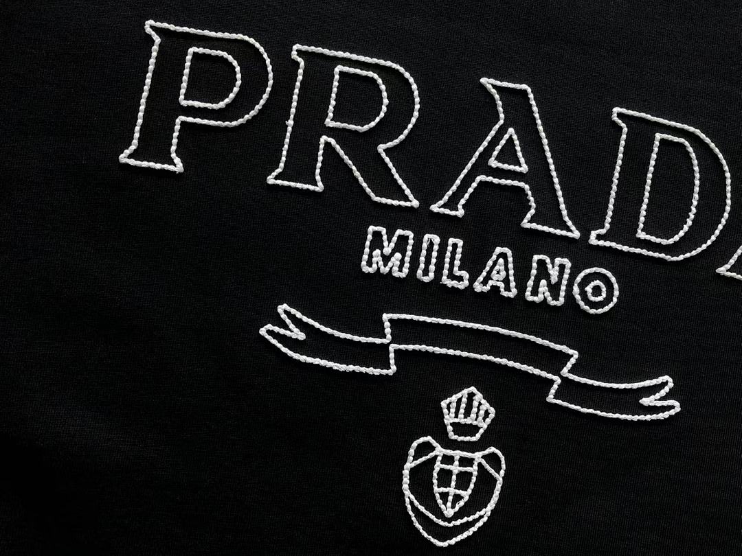 Prada 115 P⭐A⭐A T-SHIRT 520120320 (Im 170Cm 60Kg I Wear Size M In The Phot) - Image 17