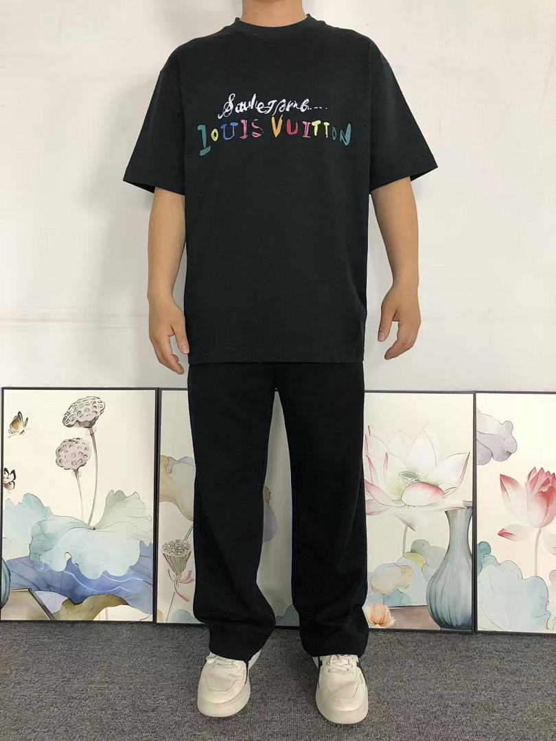 Louis Vuitton 115 L⭐ T-SHIRT 5122501147 (Im 170Cm 60Kg I Wear Size M In The Phot) - Image 3