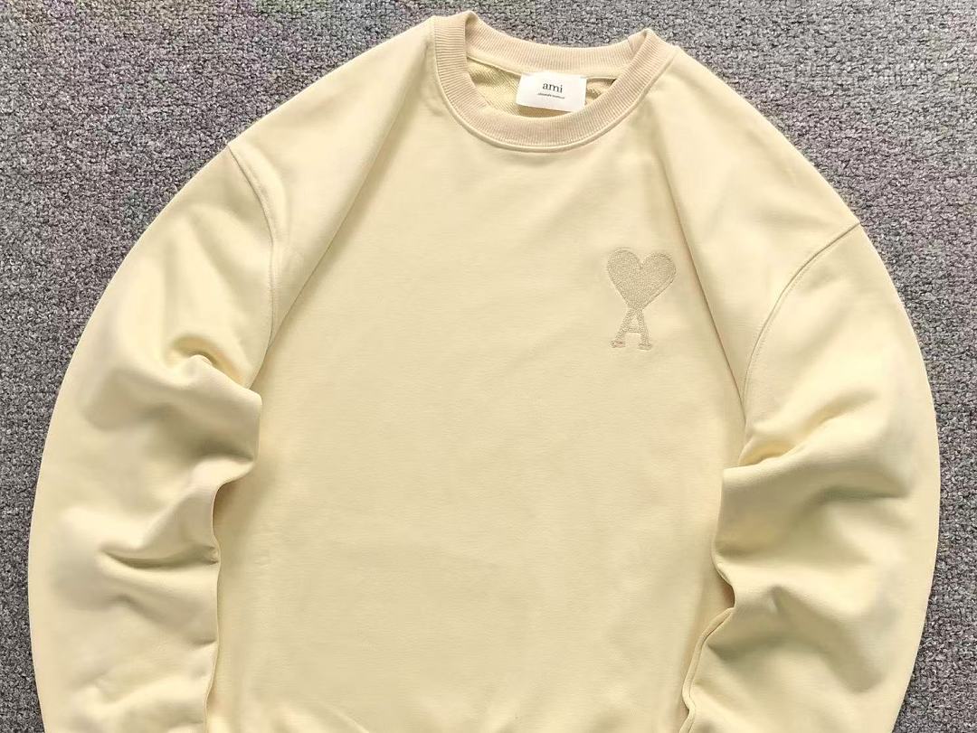 AMI 98 AMI HOODIE 1251922181 (Im 170Cm 60Kg I Wear Size M In The Phot) - Image 10