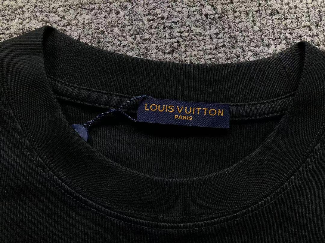 Louis Vuitton 115 L⭐ T-SHIRT 3204180621 (Im 170Cm 60Kg I Wear Size L In The Phot) - Image 17