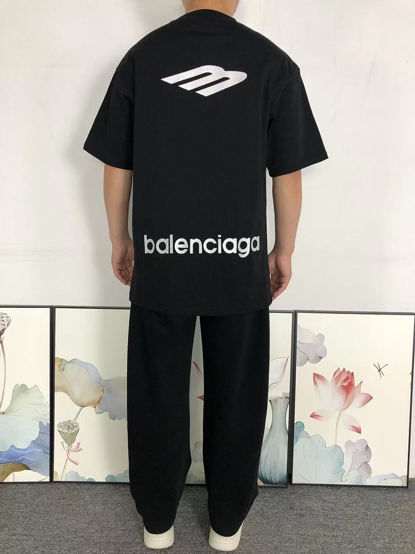 Balenciaga 148 B⭐L⭐⭐⭐IA⭐A T-SHIRT 22051219001 (Im 170Cm 60Kg I Wear Size S In The Phot) - Image 4