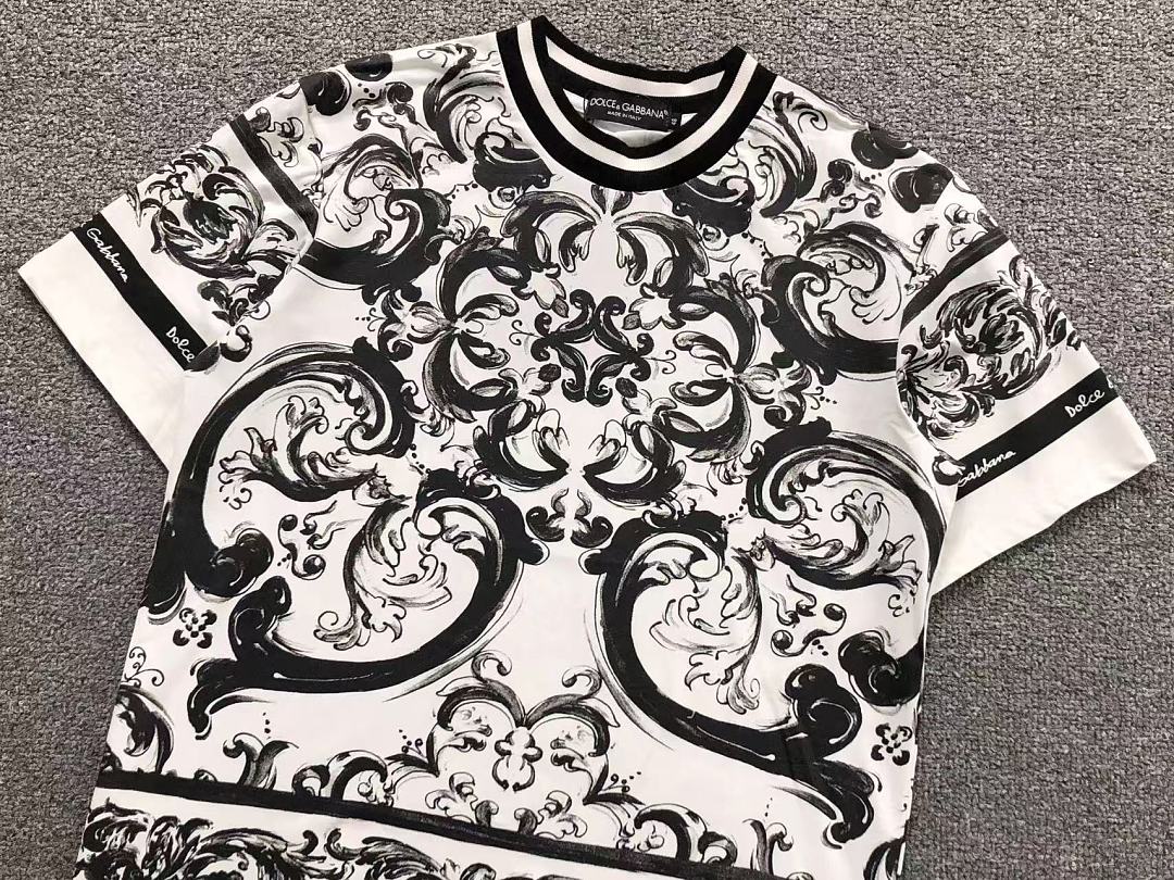 Dolce & Gabbana 185 D⭐LC⭐ GA⭐⭐A⭐A T-SHIRT 22041536125 (Im 170Cm 60Kg I Wear Size 48 In The Phot) - Image 9