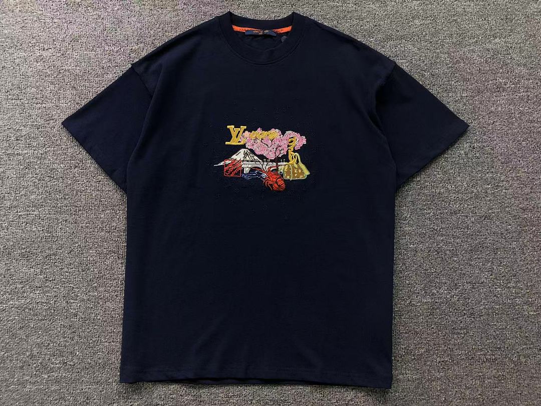 Louis Vuitton 108 L⭐ T-SHIRT 521175619 (Im 170Cm 60Kg I Wear Size S In The Phot) - Image 7